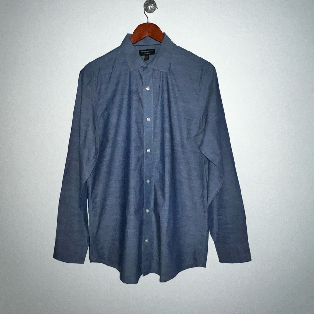 BANANA REPUBLIC MEN’S SHIRT RELAXED FIT ( NWOT )